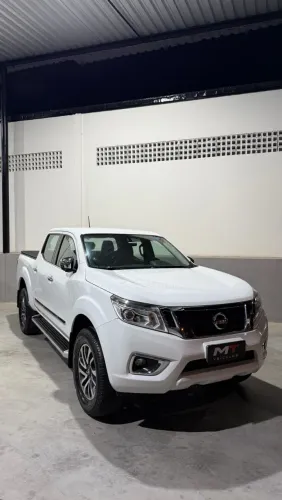 Nissan Frontier XE CD 4X4 2.3 Bi-TB Diesel Aut. 2020