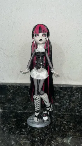 DRACULAURA REEL DRAMA - MONSTER HIGH