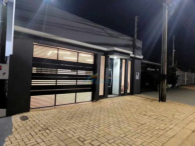 Casa com 3 dormitórios à venda por R$ 850.000,00 - Parque Verde - Cascavel/PR
