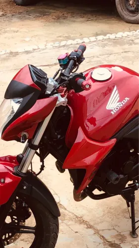 Cb 300