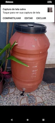 Tambor com torneira de 270 litros