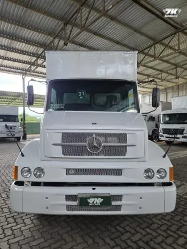 MERCEDES-BENZ L 1318 2007