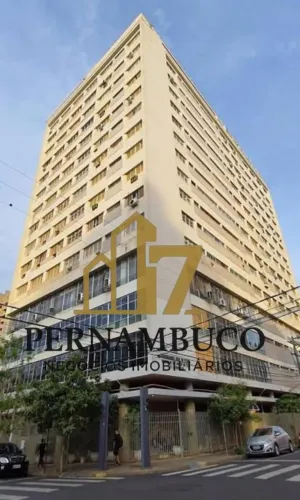 Apartamento de 95 m² com vista para a Catedral, no centro
