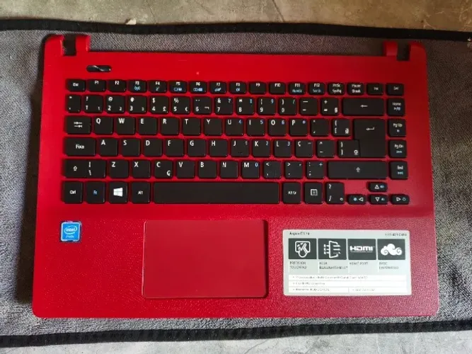 Carcaça inferior com teclado do Acer aspire ES 14 (ES1-431-C494)