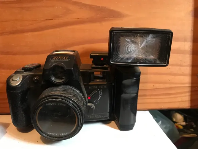 Camera colecionador royal red eye reduction