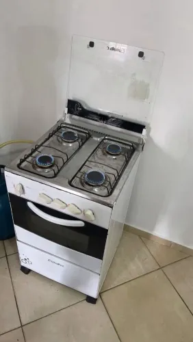 Faço serviços em geral em imóveis se precisar de um atendimento chame para fazermos o serv