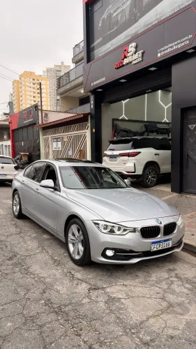 BMW 320I A Modern/sport TB 2.0/a.flex 16V 4P 2017