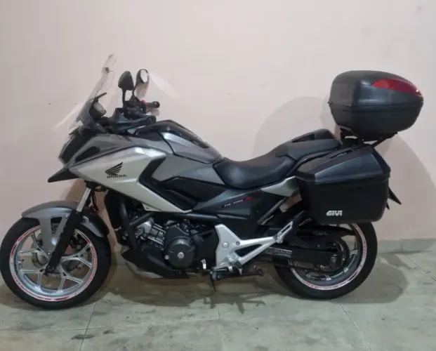 Honda nc 750x abs ano 2017