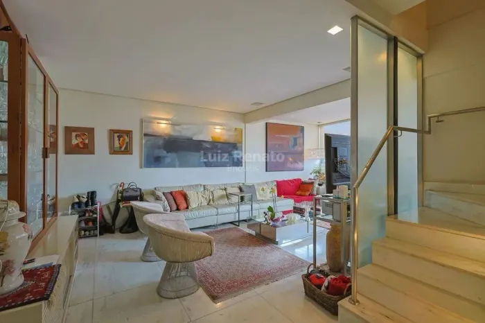 Apartamento à venda no bairro Vila Paris