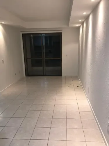 Apto locação anual Lagoa da Conceição, 2 quartos