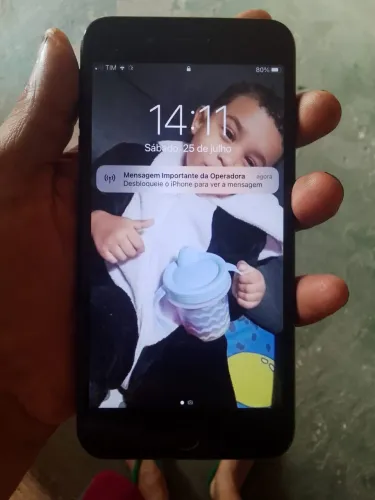 iPhone 7 Plus seminovo em perfeito estado
