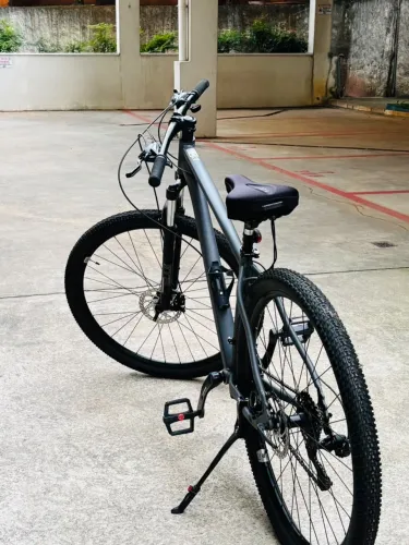 Bicicleta Rockrider EXPL 100 Aro 29 + 10 Acessórios - NOVA, Nunca Usada