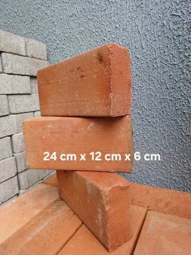 TIJOLOS MACIÇOS VERMELHOS - ESTRUTURAIS NOVOS
