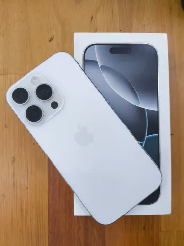 iPhone 16 pro 128Gb
