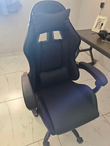 Cadeira gamer TGT Heron inclinável