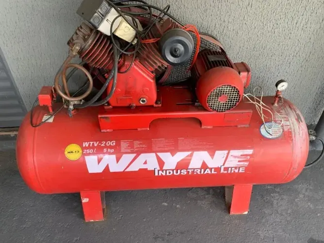 COMPRESSOR DE AR WTV 20G - 250L - 5HP