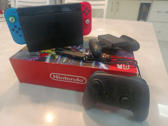 Nintendo Switch V2