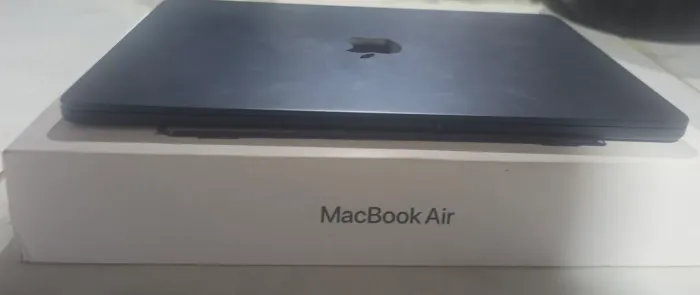 MacBook Air M5 13" 16GB / 512GB Garantia Apple até 04/2027