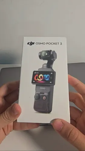 Câmera DJI Osmo Pocket 3 Standard Combo - Lacrada