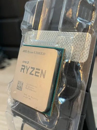 Ryzen 5 5500X3D, 6-Core, 12-Threads, 3GHz (4GHz Turbo), Cache 99MB