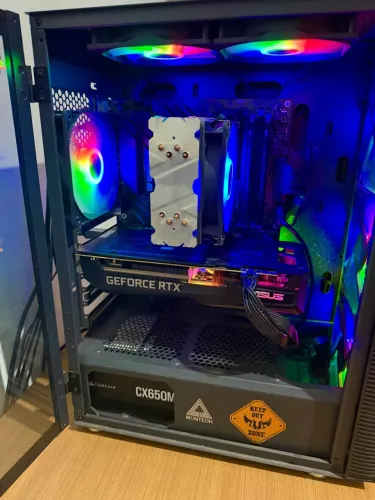 PC Gamer Ryzen 7 5800x, 16GB RAM, RTX 3060 Ti Asus KO OC 8GB