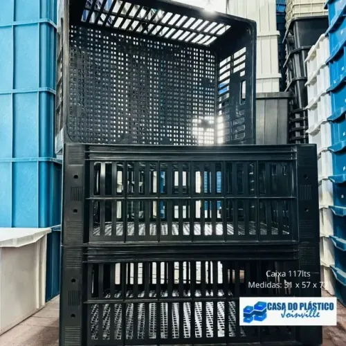 Caixa agricola 117lts cor preta R$89,90