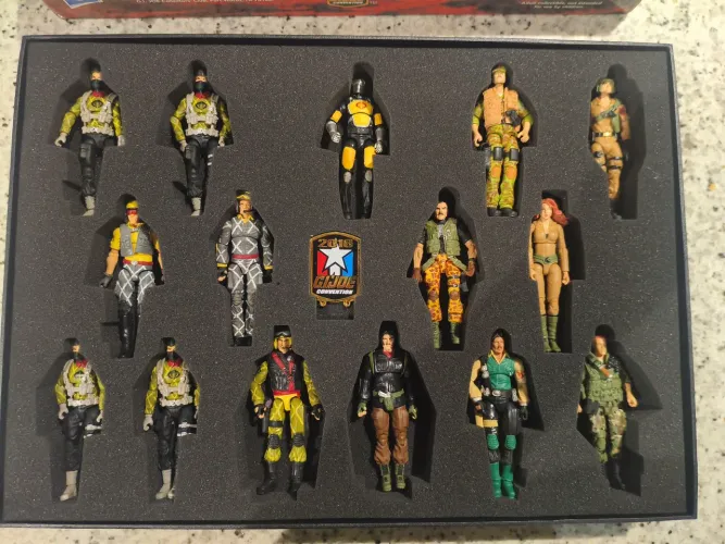 Lote GI Joe Exclusive convertion 2011 Missão Brazil