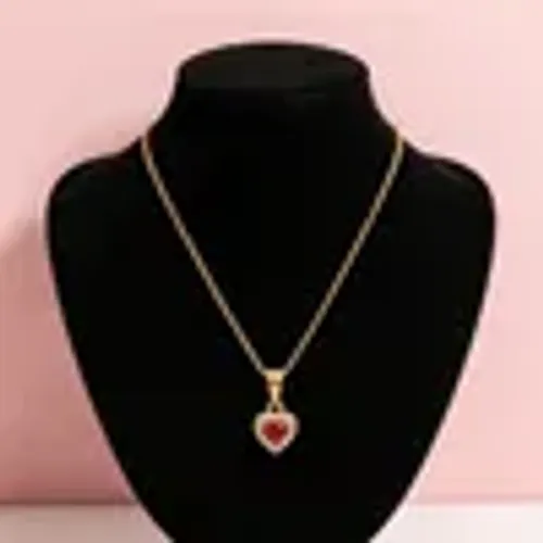 Gargantilha Pequeno Coração Zircônias Folheado a Ouro 18K