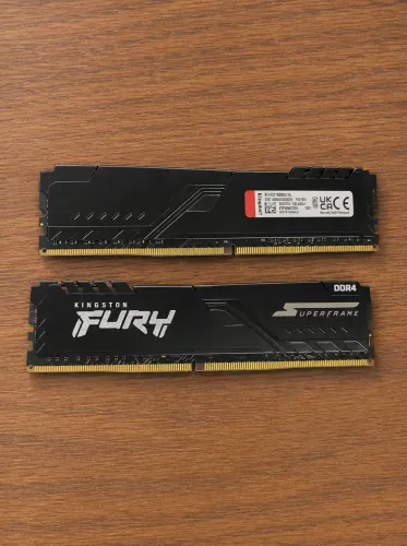 Memória RAM 16GB (2x8GB) Kingston Fury DDR4 3200MHz