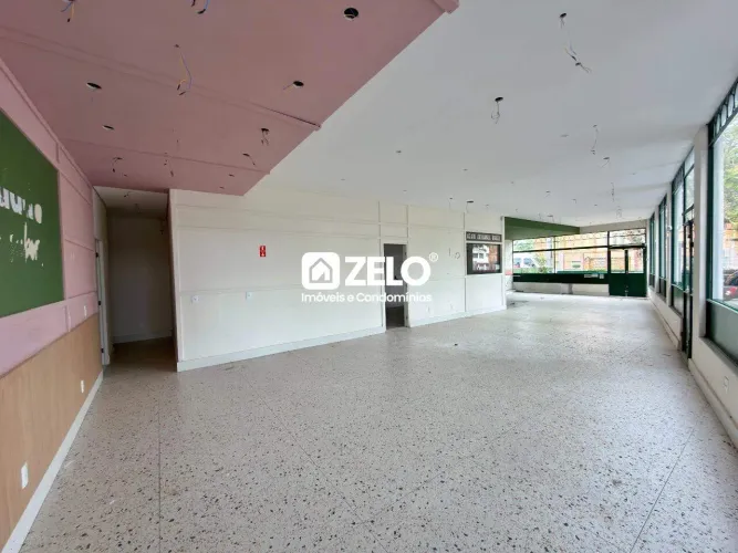 Salão comercial/industrial de 320 m² com 9 vagas no Jardim Chapadão