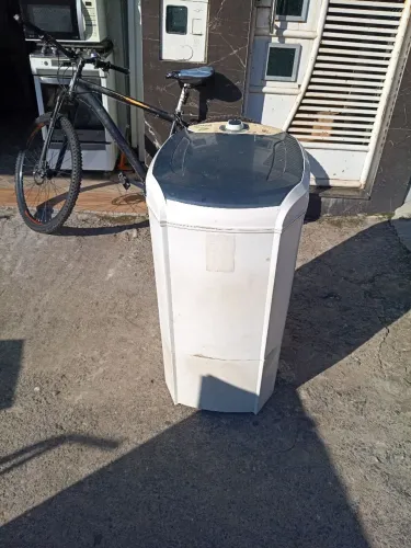 Vendo um tanquinho tudo ok barato