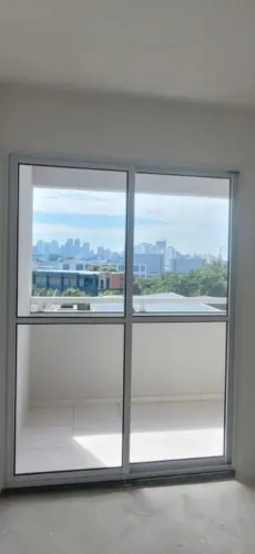 ? Porta/Balcão de Alumínio com Vidro