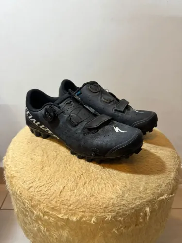 Sapatilha Recon 2.0 Preta<br>Número 43Europa 41brasil<br>R$490,00 pix