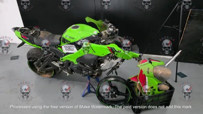 PEÇAS PARA ZX-10R 2023