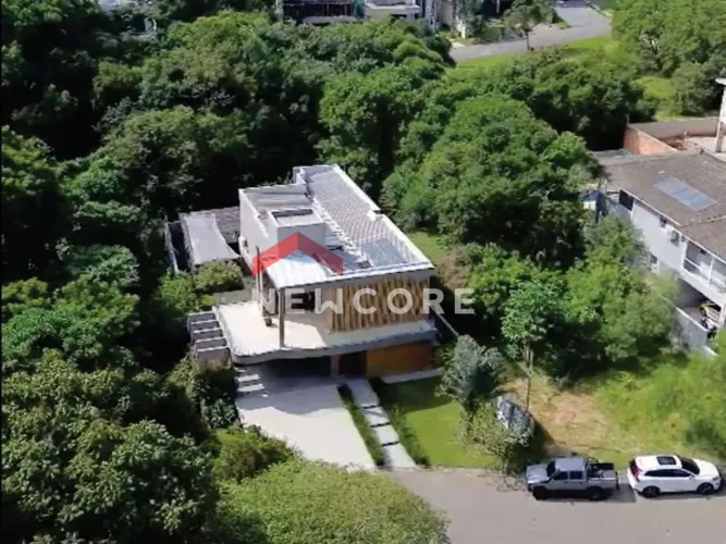 Casa de condomínio em Alameda Cambuci - Jardim do Golf I - Jandira/SP