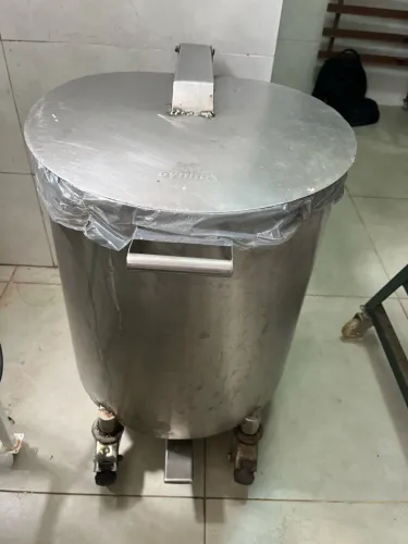 Lixeira 100L gynnox