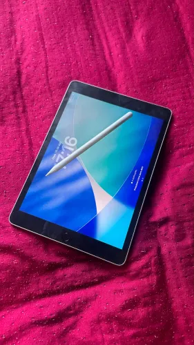 iPad 9