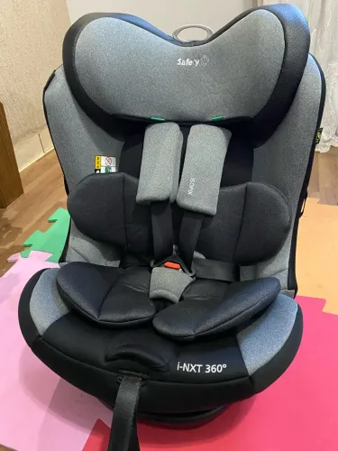 Cadeirinha Safety 360° Reclinável com Isofix 