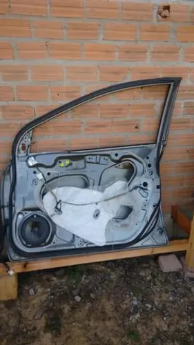 Porta dianteira direita honda city 2010 sem acessórios original