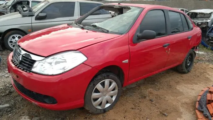 Renault Symbol 2011 1.6 16v Flex vendido em peças