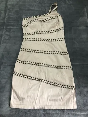 Vestido cetim com tachas TAM PP/34