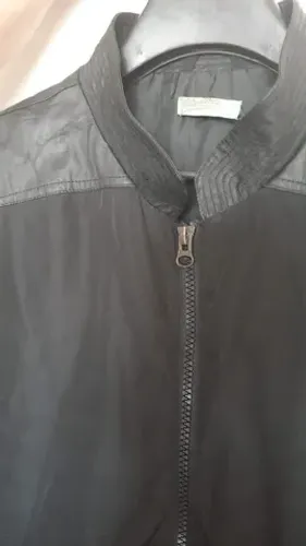 Jaqueta nylon/courino preta