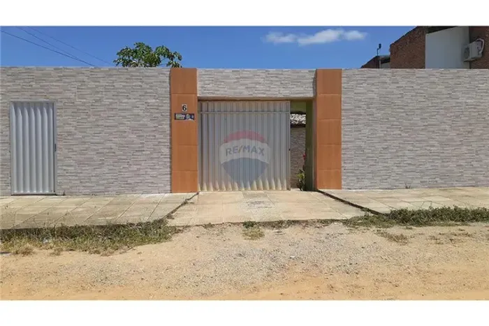 Casa à venda com piscina - 3 quartos - 240 m² - Serraria - Maceió/AL