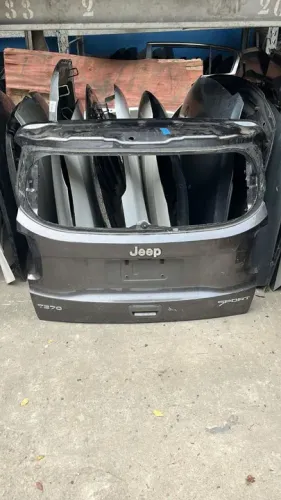 TAMPA DE MALA JEEP RENEGADE T270