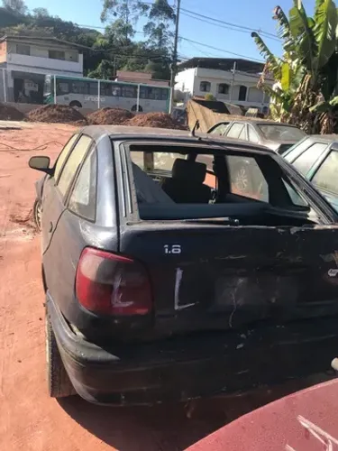 VW Pointer cli 1.8 sucata 