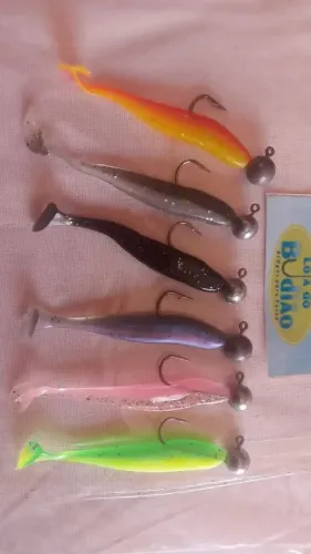 Isca shad 6 cm com jig Head 