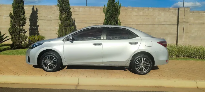 Toyota Corolla GLI 1.8 Flex 16V Aut. 2017