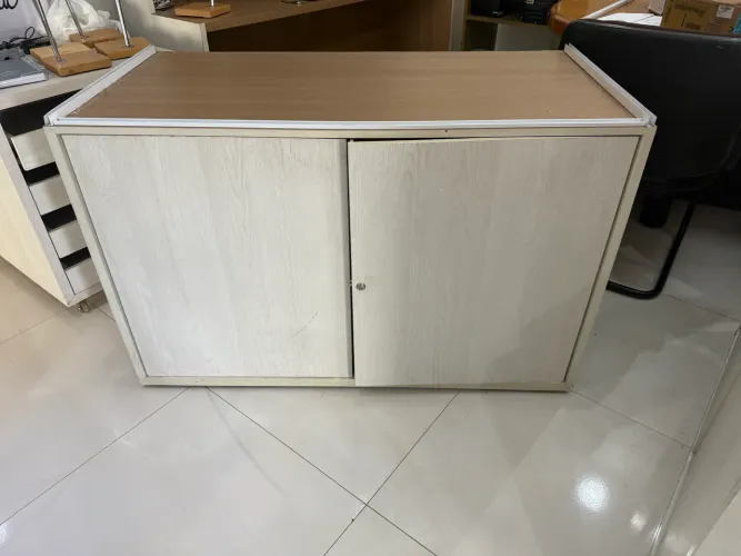 CÔMODA PARA QUARTO DE BB