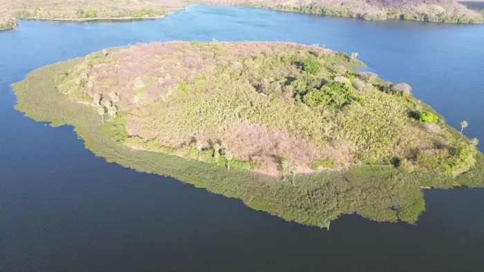 Fazenda Boqueirao Do Juvenal, Acarape CE, 176hec, 1639m c/ frente Rodovia CE 060 Km 47
