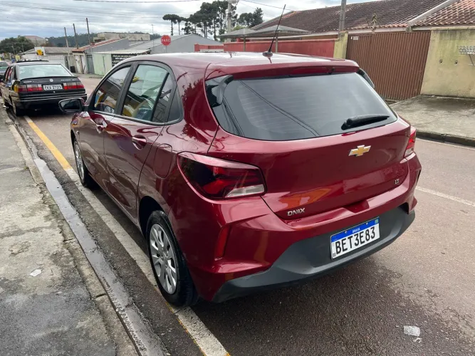 Onix completo abaixo da FIPE